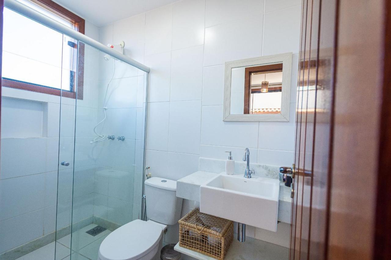 Búzios Casa Espetacular Entre Geriba E Ferradurinha - Wifi 200Mb - Piscina Do Codominio - 700 M Da Praia - Garagem - 4 Suites - Area Gourmet Privativa - Cozinha Equipada - Area Kids - Portaria 24H - Ar Condicionado المظهر الخارجي الصورة
