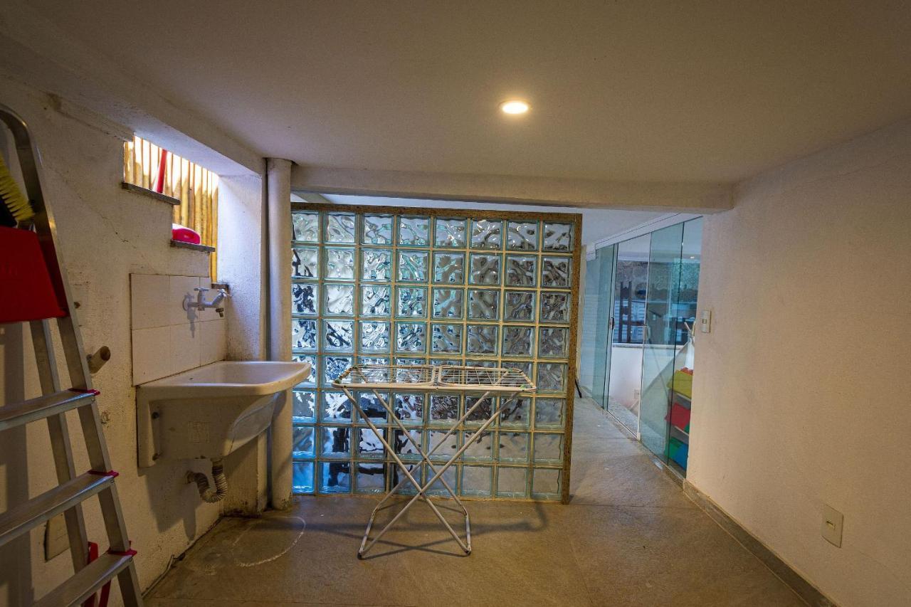 Búzios Casa Espetacular Entre Geriba E Ferradurinha - Wifi 200Mb - Piscina Do Codominio - 700 M Da Praia - Garagem - 4 Suites - Area Gourmet Privativa - Cozinha Equipada - Area Kids - Portaria 24H - Ar Condicionado المظهر الخارجي الصورة